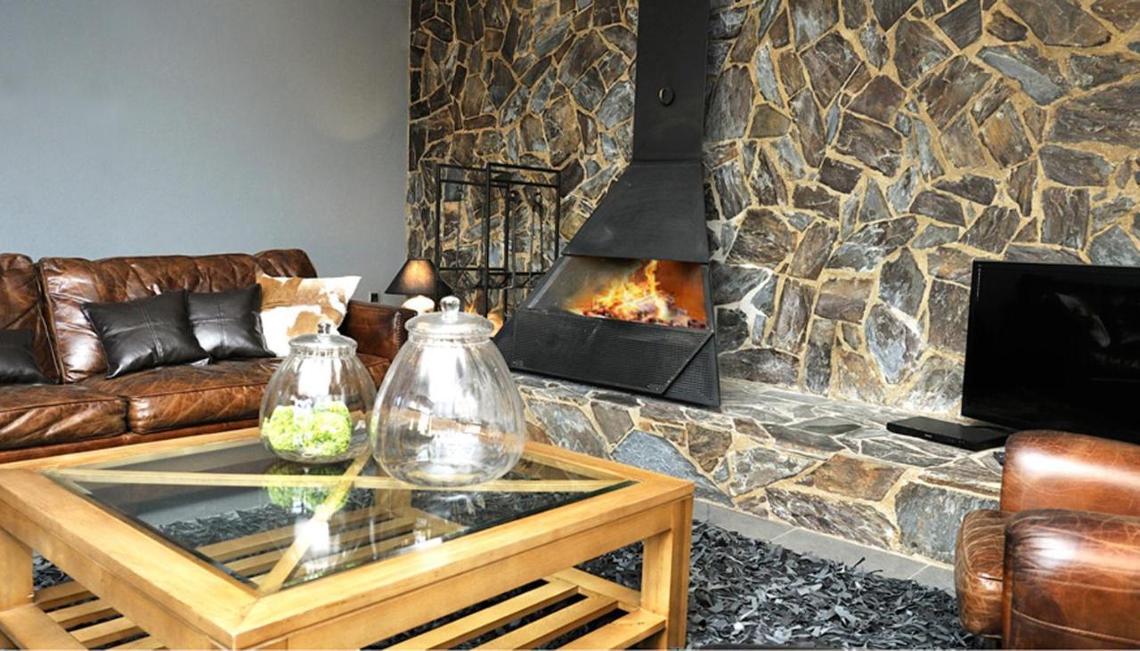 La Caseta De Queixans Con Chimenea Puigcerdà Exterior foto