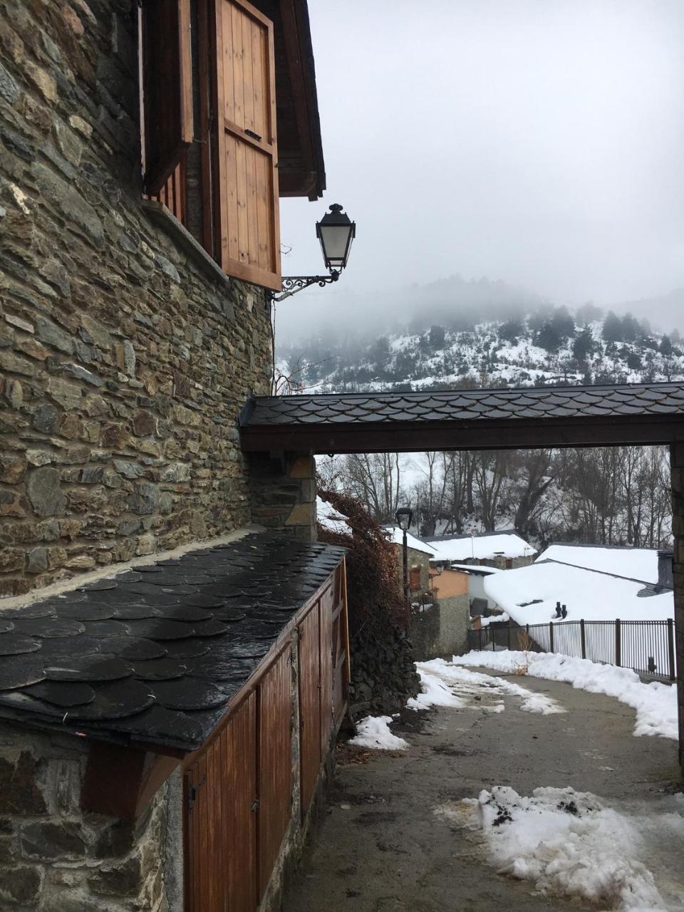 La Caseta De Queixans Con Chimenea Puigcerdà Exterior foto